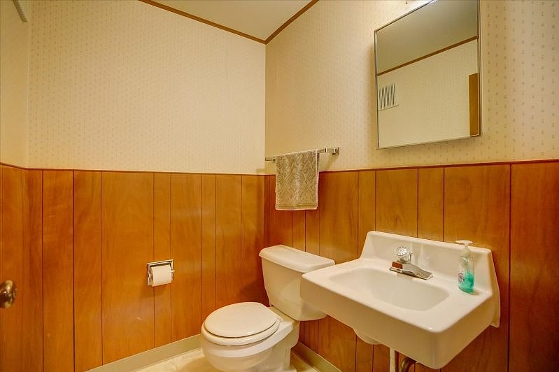 Furnished Finder property 390252_1 photo 7