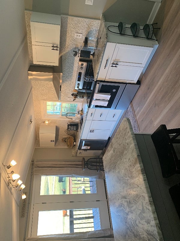 Furnished Finder property 390276_1 photo 3