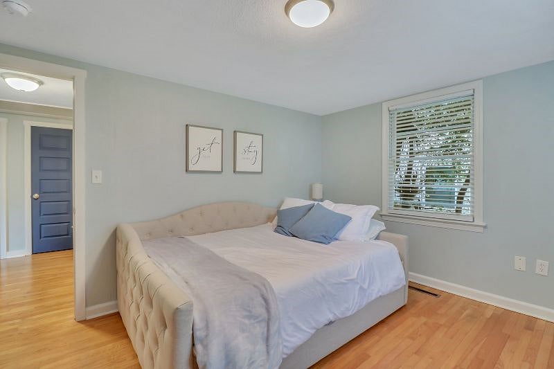Furnished Finder property 390384_2 photo 19