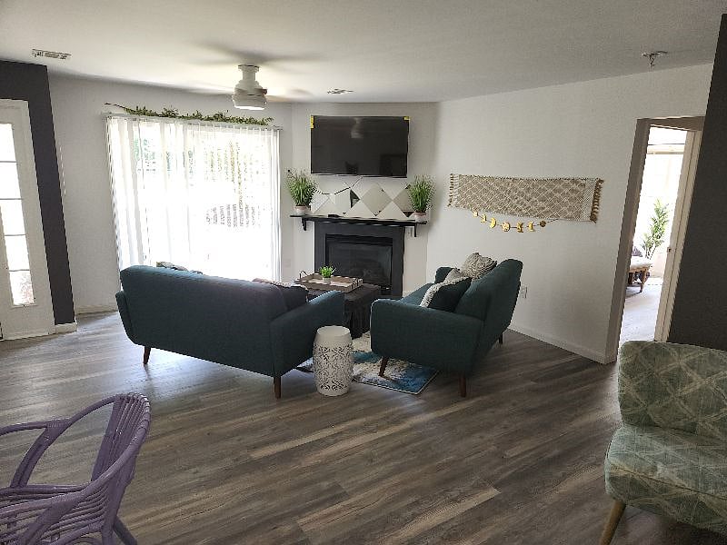 Furnished Finder property 390430_2 photo 6