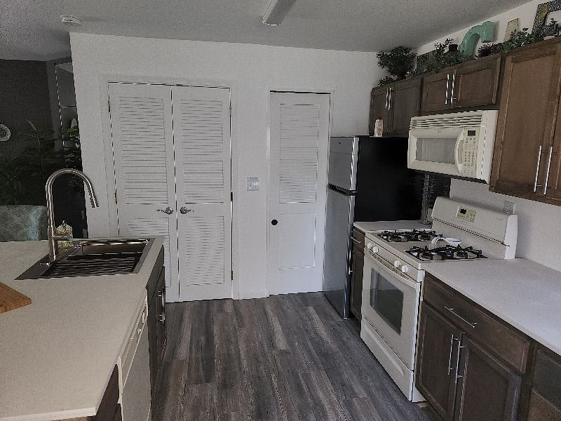 Furnished Finder property 390430_2 photo 9
