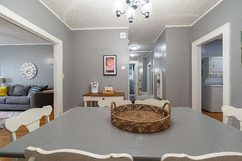 Furnished Finder property 390432_1 photo 14