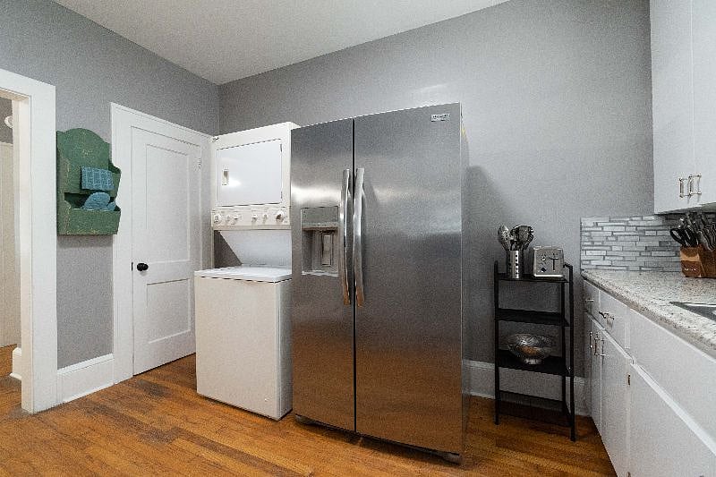 Furnished Finder property 390432_1 photo 18