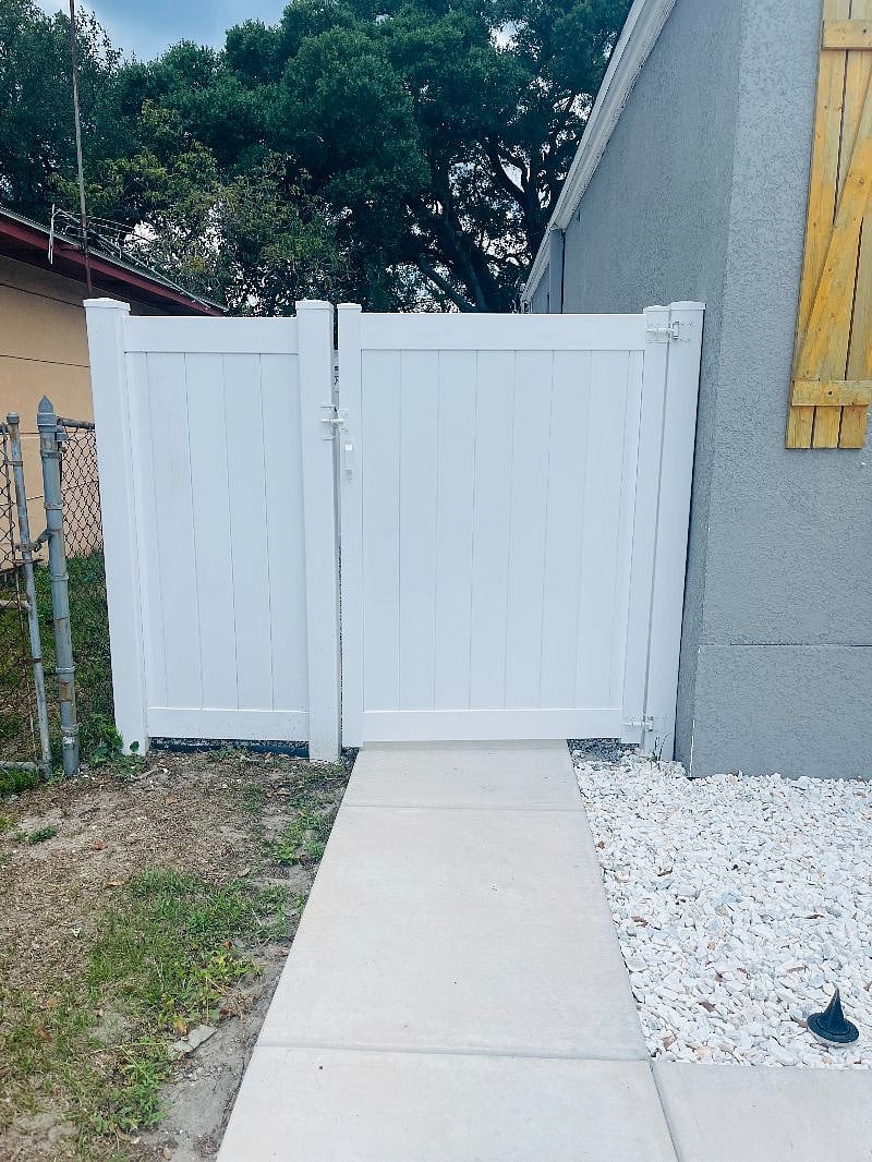 Casita private entrance gate