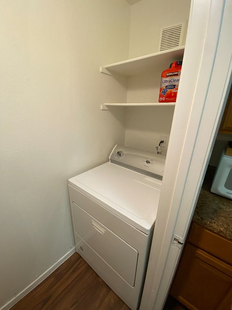 Furnished Finder property 390549_1 photo 7