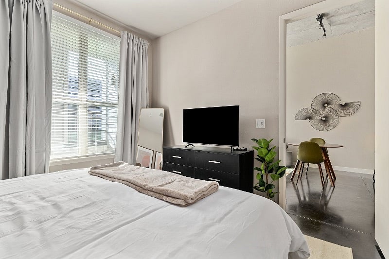 Furnished Finder property 390556_1 photo 9