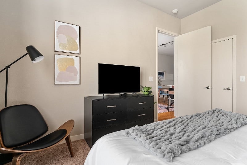 Furnished Finder property 390556_3 photo 10