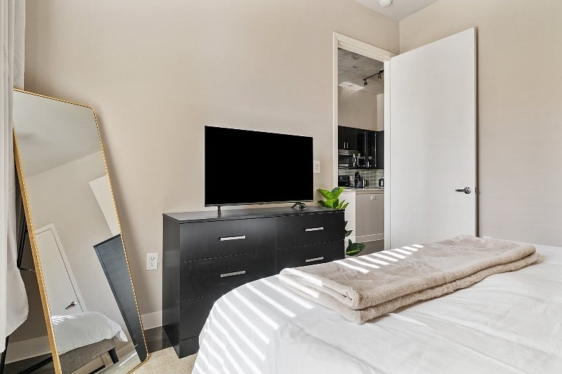 Furnished Finder property 390556_4 photo 9