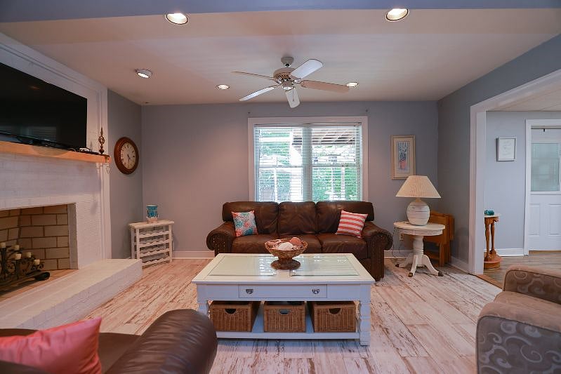 Furnished Finder property 390652_1 photo 8