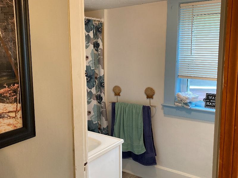 Furnished Finder property 390662_1 photo 43