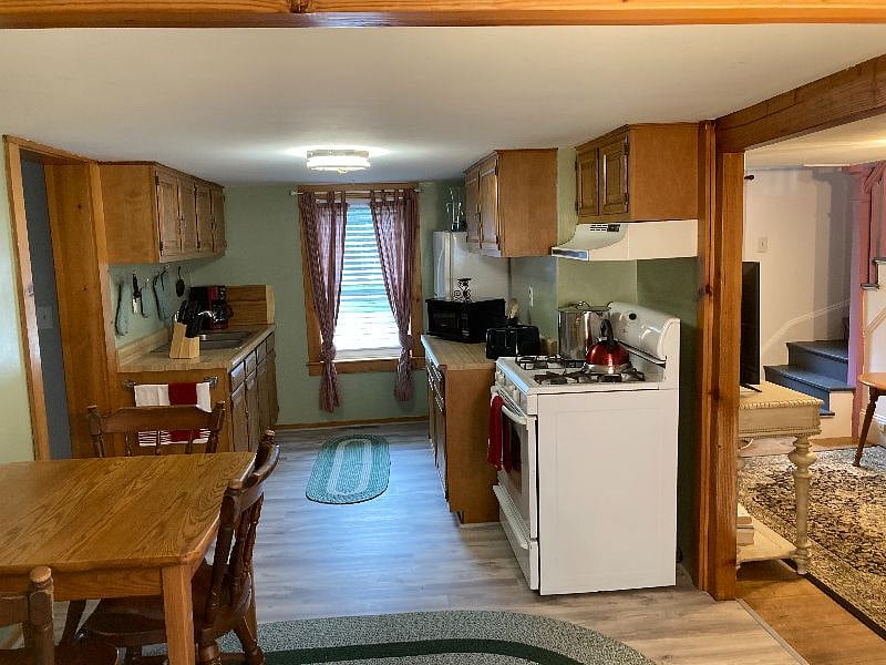 Furnished Finder property 390662_1 photo 4