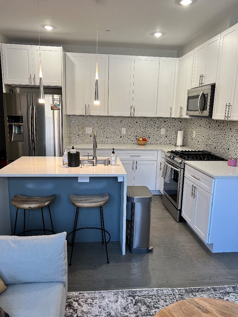 Furnished Finder property 390665_1 photo 3
