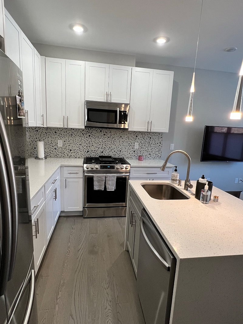 Furnished Finder property 390665_1 photo 4