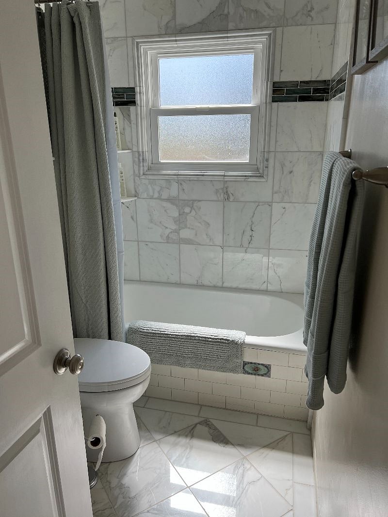 Furnished Finder property 390738_1 photo 17