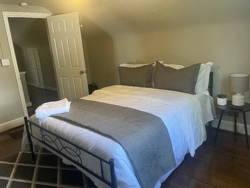 Furnished Finder property 390764_1 photo 9