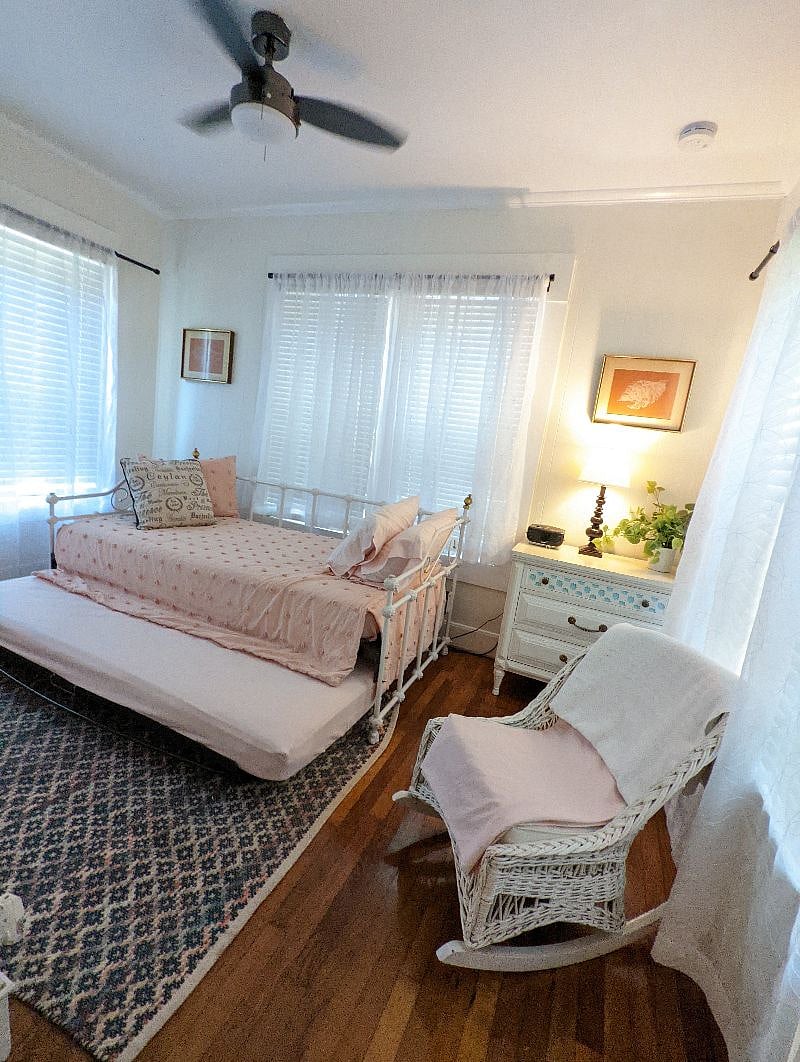 Furnished Finder property 390805_1 photo 8