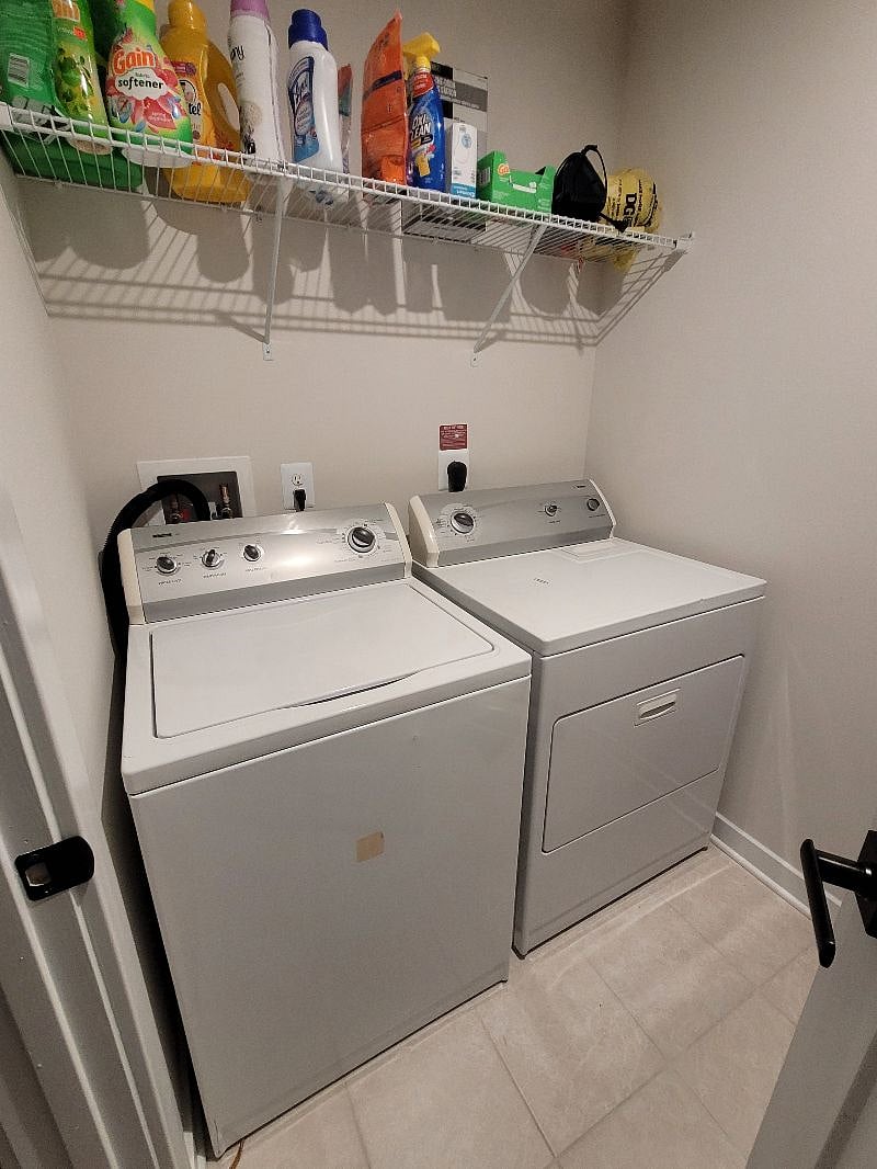 Furnished Finder property 390816_1 photo 16