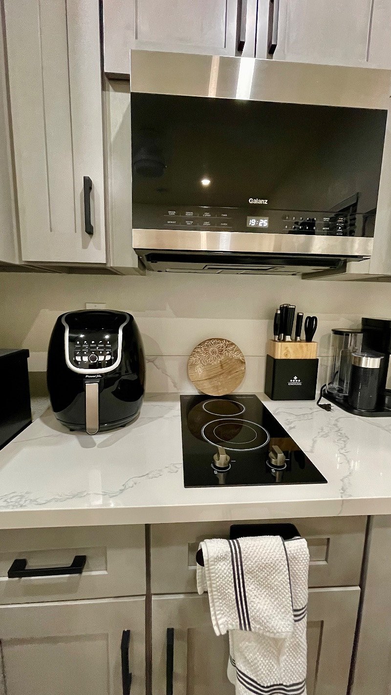 Furnished Finder property 390817_2 photo 3