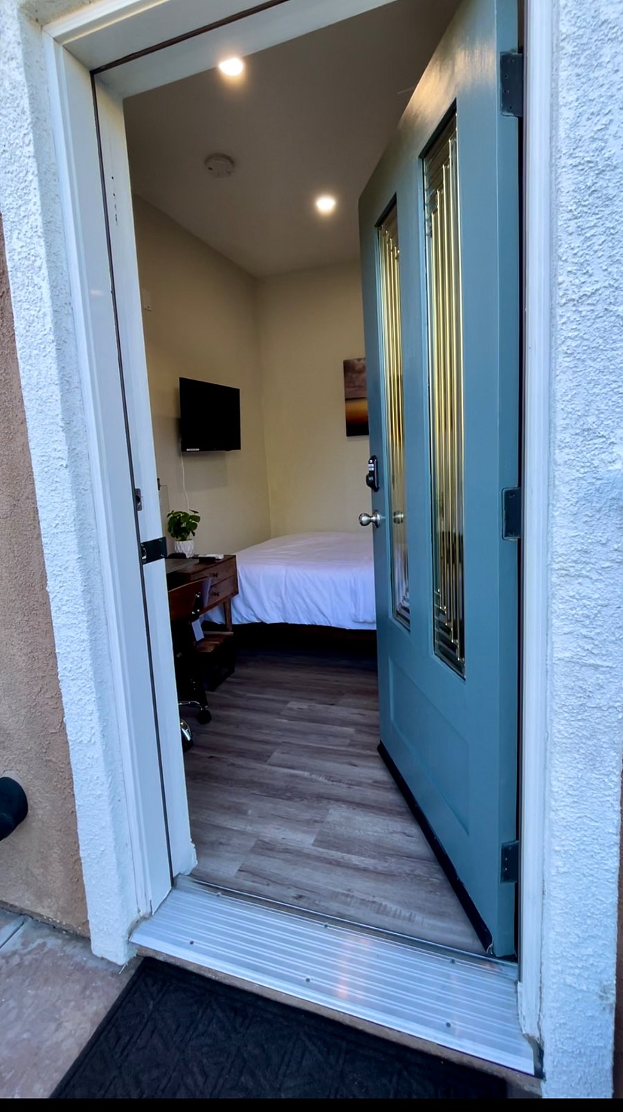 Furnished Finder property 390817_2 photo 27