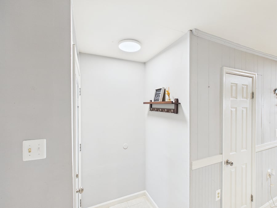 Furnished Finder property 390841_1 photo 21