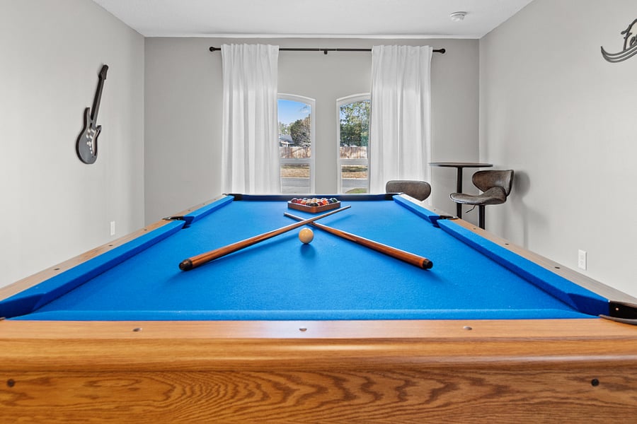 Pool Room | Entertainment