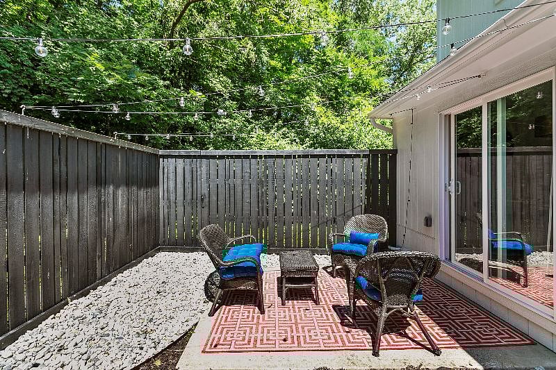 Furnished Finder property 390854_1 photo 15