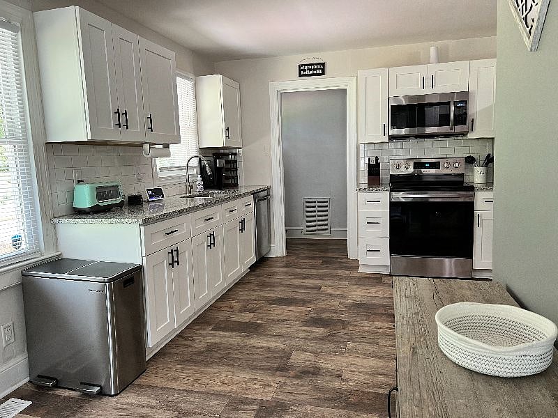 Kitchen (2022)