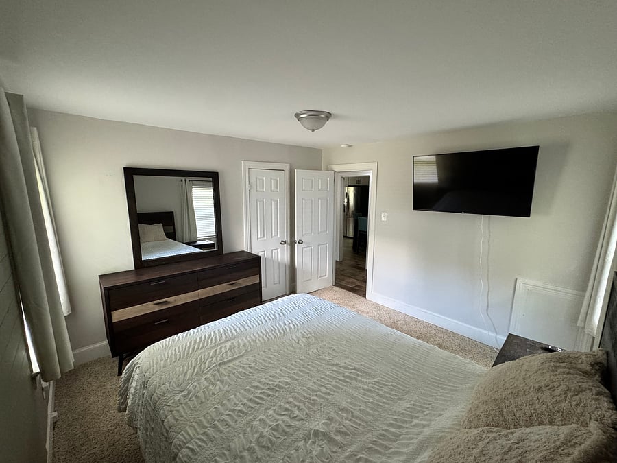 Third bedroom (2nd guest room)