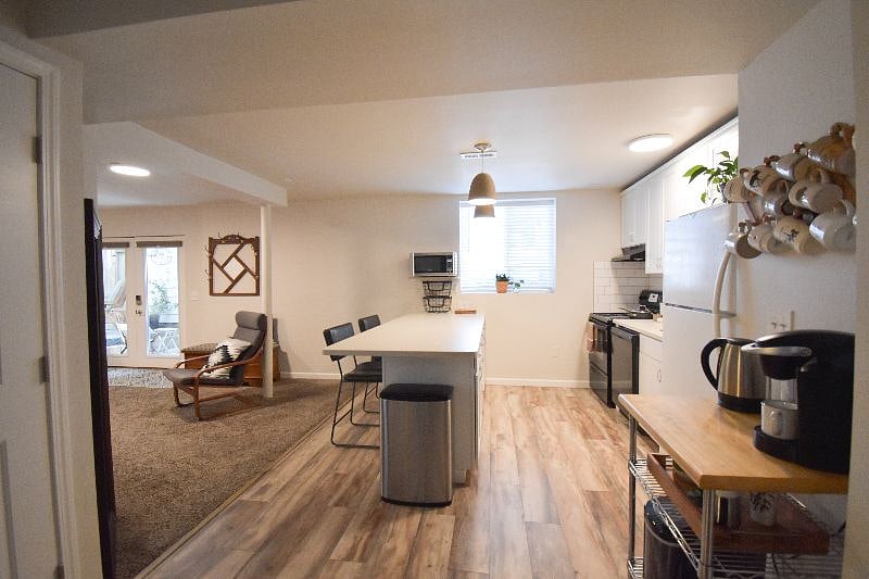Furnished Finder property 390930_1 photo 14