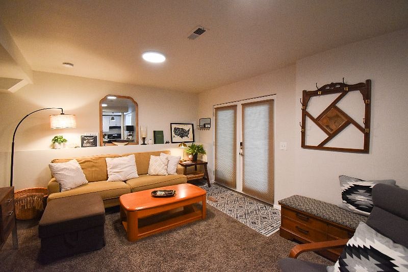 Furnished Finder property 390930_1 photo 10