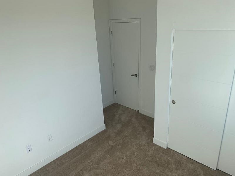Furnished Finder property 390937_1 photo 9