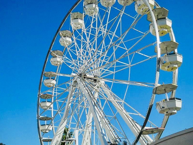 Ferris Wheel at The Pike (1.2 miles)