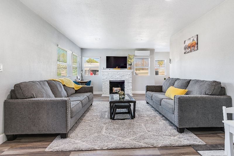 Furnished Finder property 390966_1 photo 23