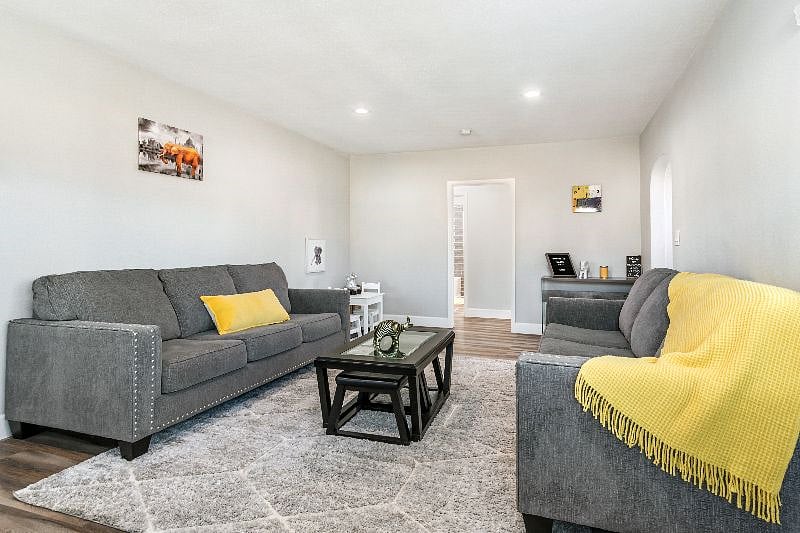 Furnished Finder property 390966_1 photo 5