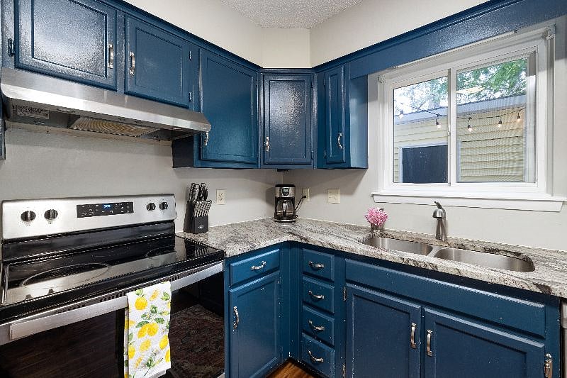 Furnished Finder property 390989_1 photo 18