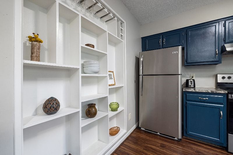 Furnished Finder property 390989_1 photo 25