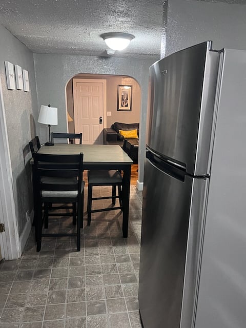 Furnished Finder property 391000_1 photo 18