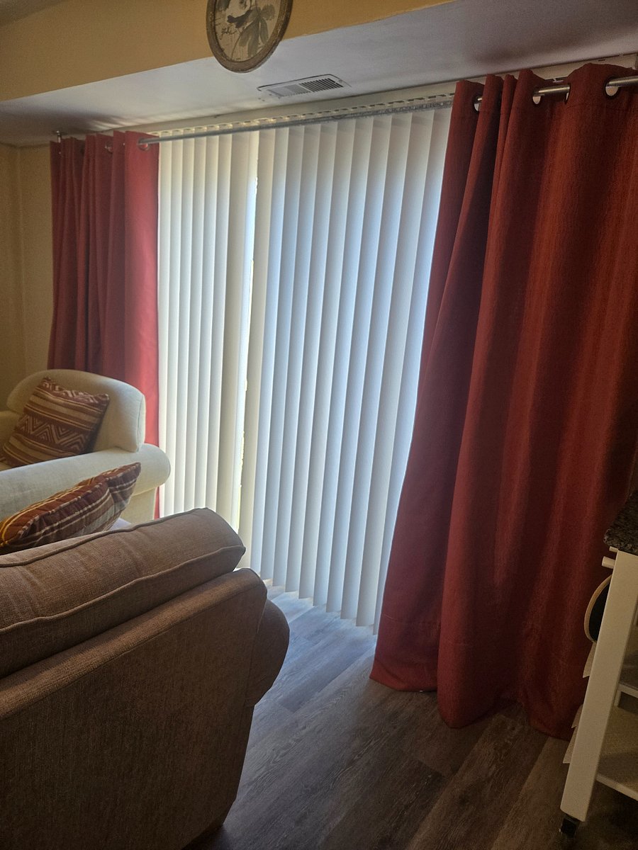 Furnished Finder property 391004_1 photo 20