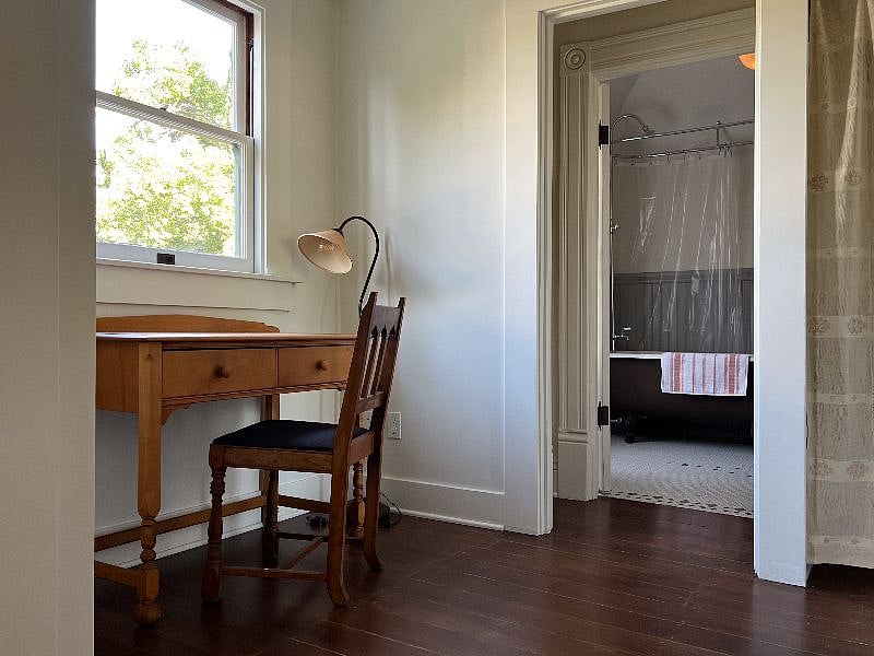 Furnished Finder property 391011_1 photo 15