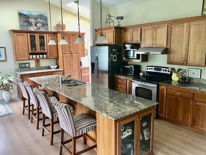 Furnished Finder property 391067_1 photo 3
