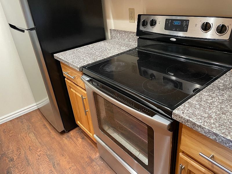 Furnished Finder property 391126_1 photo 11