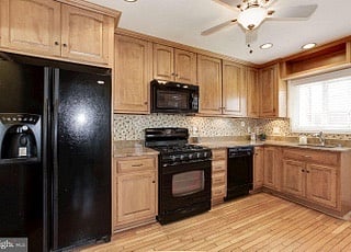 Furnished Finder property 391128_1 photo 4