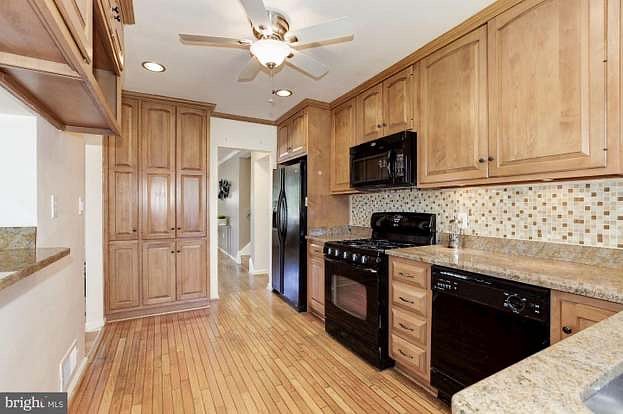 Furnished Finder property 391128_1 photo 5