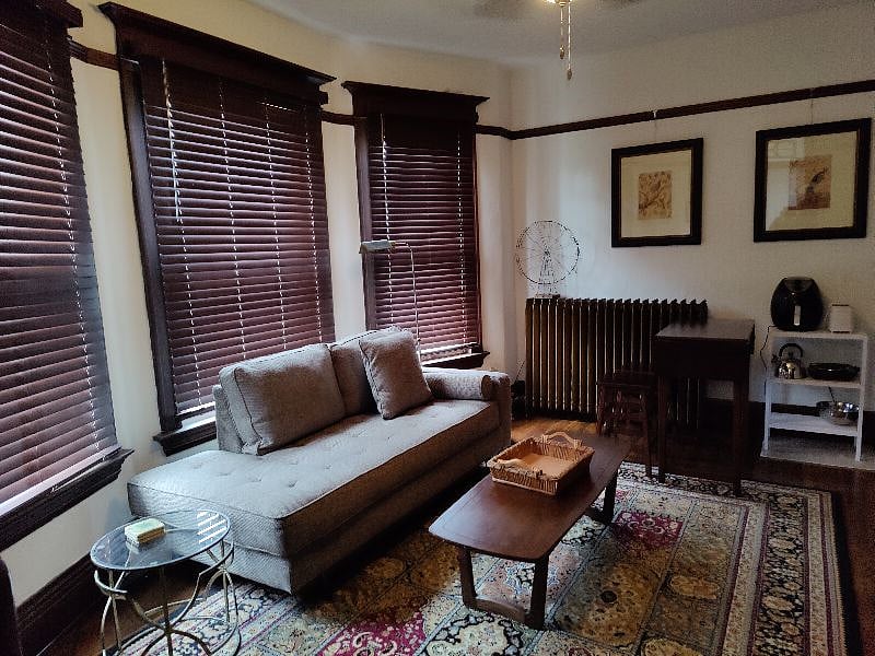 Furnished Finder property 391168_1 photo 1