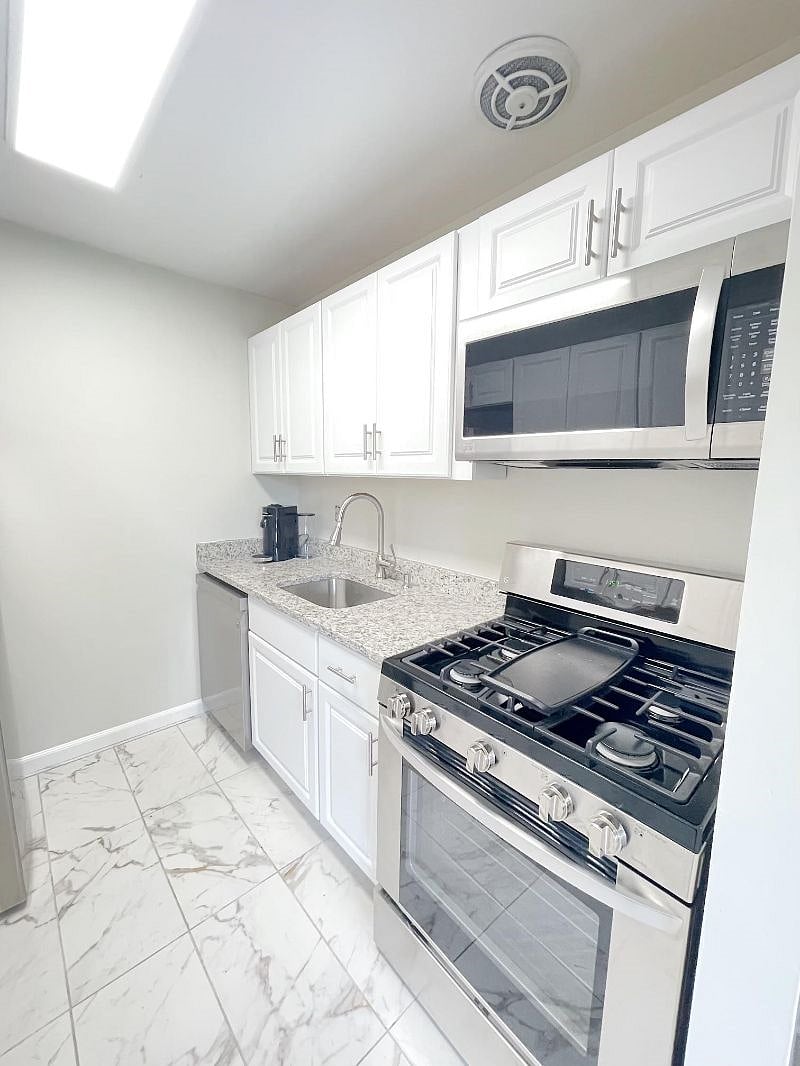 Furnished Finder property 391173_1 photo 10