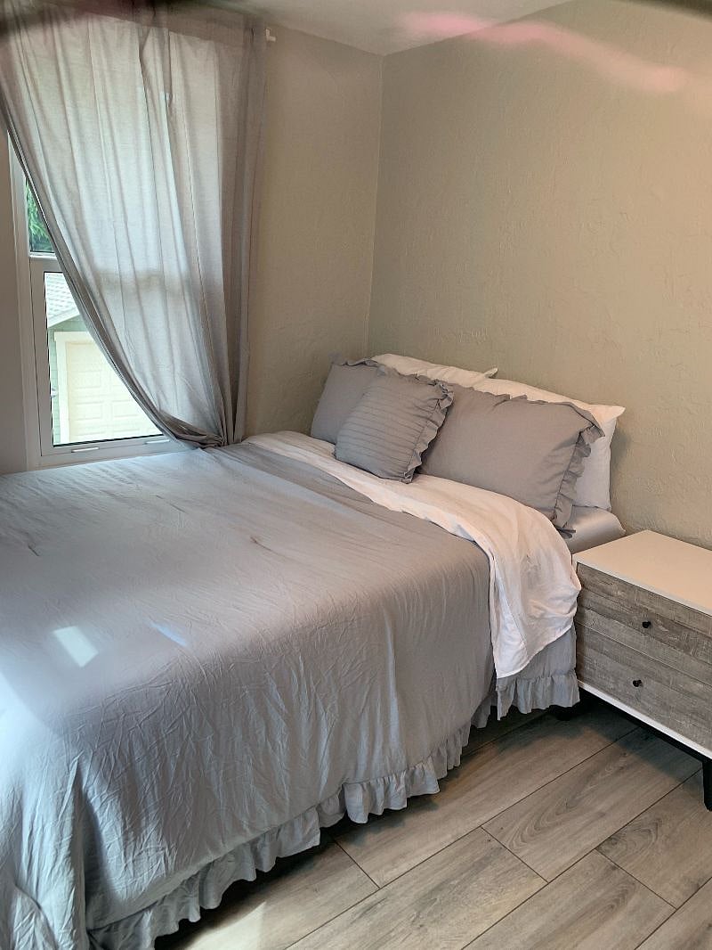 Furnished Finder property 391180_1 photo 15