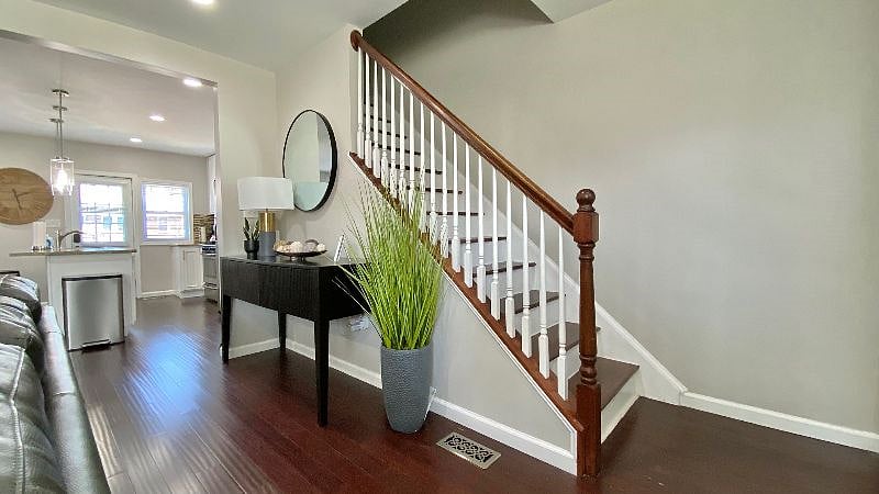 Furnished Finder property 391409_1 photo 9
