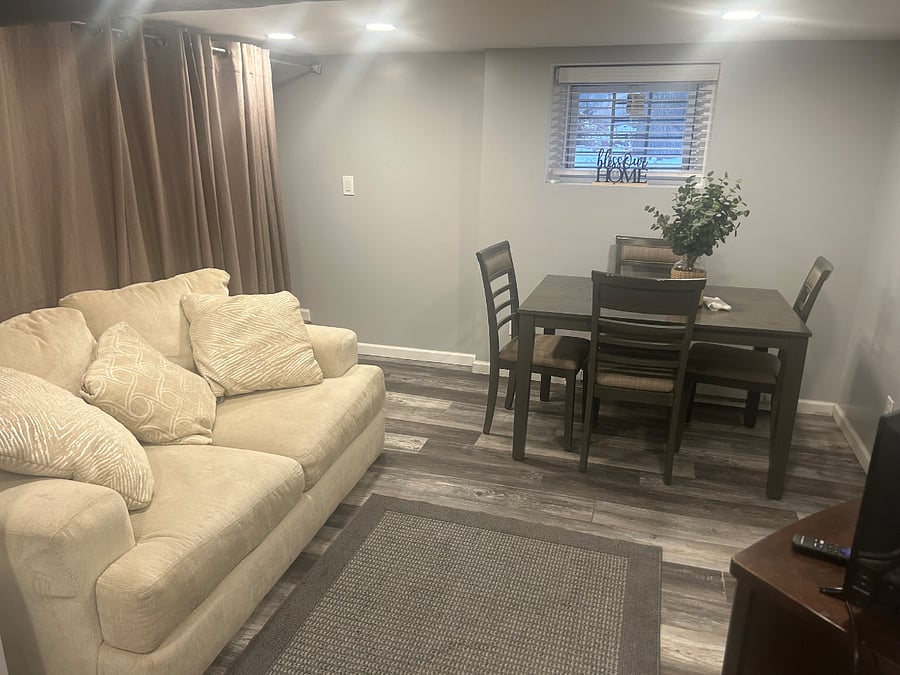 Furnished Finder property 391428_1 photo 6