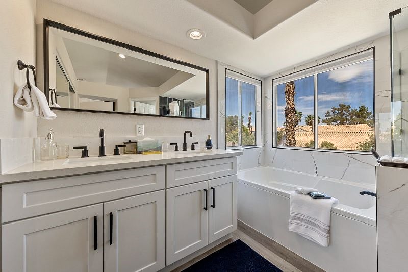 Furnished Finder property 391429_1 photo 10