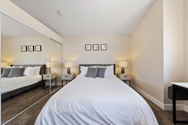 Furnished Finder property 391429_1 photo 13